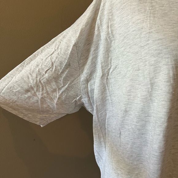 ASOS Design Marled Light Gray Graphic Tee - Picture 3 of 4